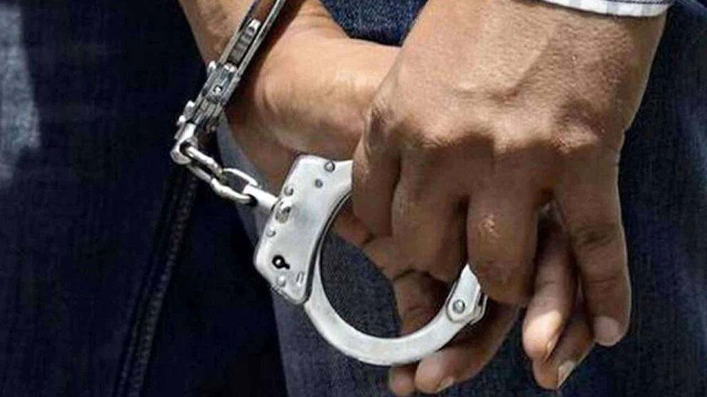 ஹெரோயின் பாவனையில் ஈடுபட்ட தம்பதி கைது