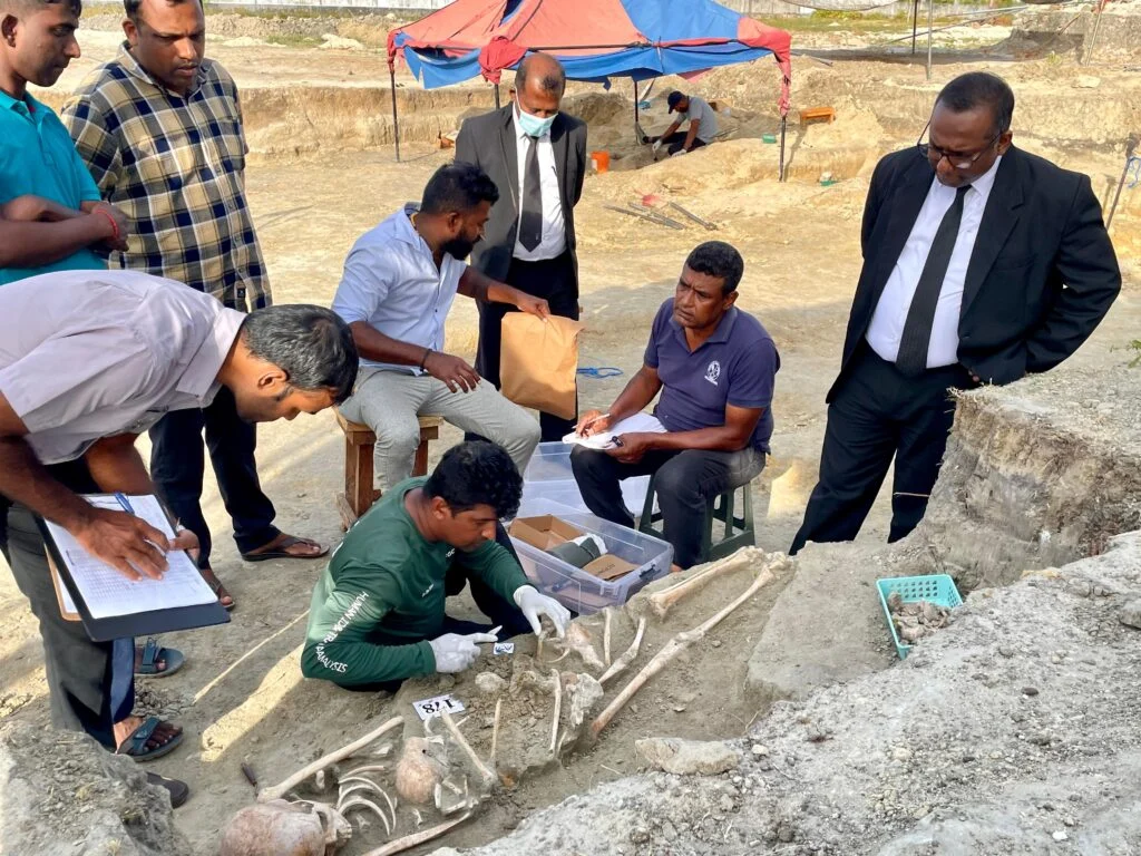 செம்மணி – சித்துபாத்தி மனிதப் புதைகுழியில் 10 மனித எலும்புக்கூடுகள் அடையாளம்