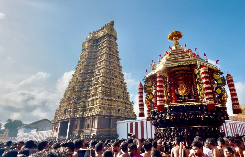நல்லூர் கந்தசுவாமி தேர்த் திருவிழா.