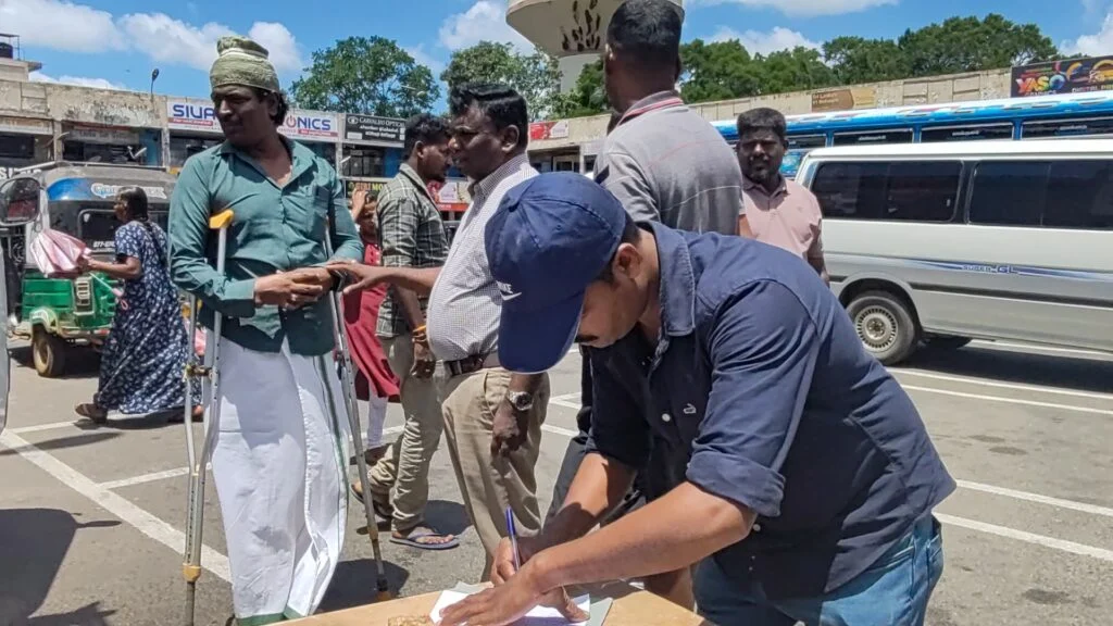 நீதிக்கான மாபெரும் கையெழுத்து போராட்டம்.