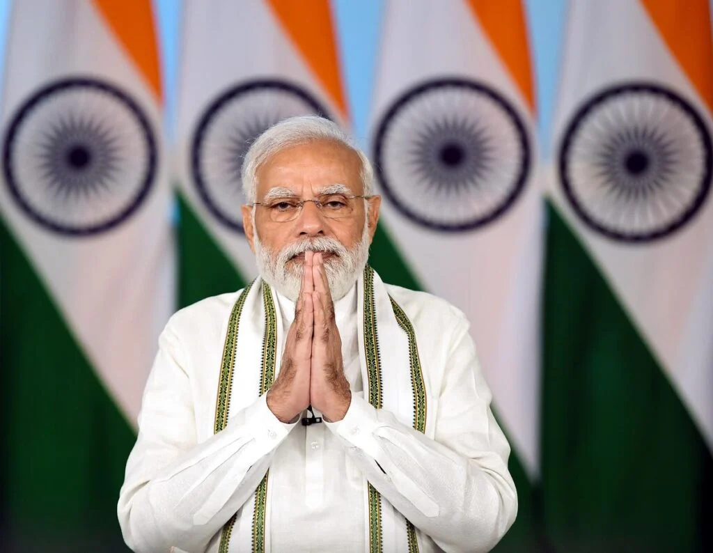 இந்திய பிரதமர் நரேந்திர மோடி 7 வருடங்களுக்குப் பின்னர் சீனாவுக்கு பயணம் செய்துள்ளார்.