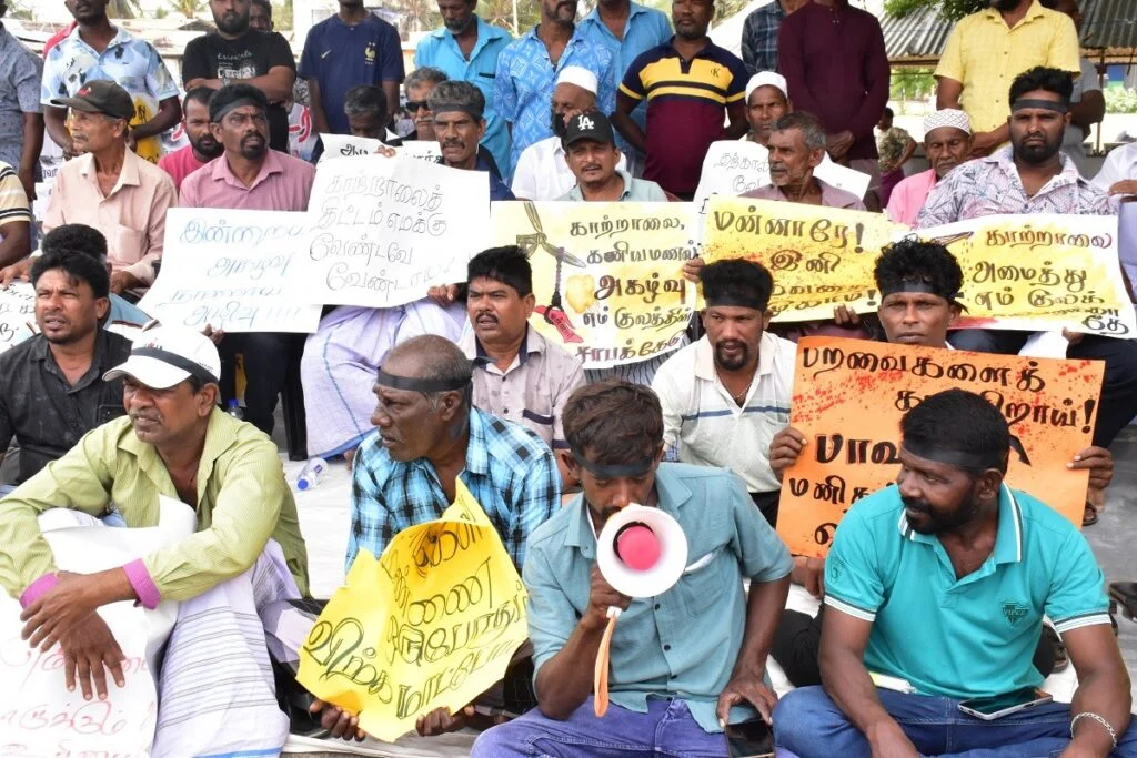மன்னாரில் 15 வது நாளாக தொடரும் போராட்டம்.