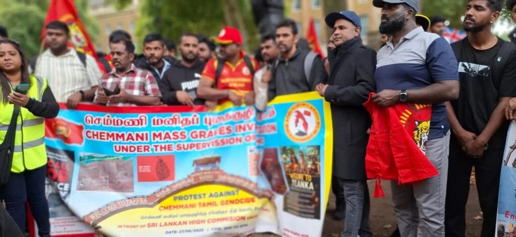 வலிந்து காணாமல் ஆக்கப்பட்ட தமிழர்களுக்கு நீதி வேண்டி லண்டனில் ஆர்ப்பாட்டம்.