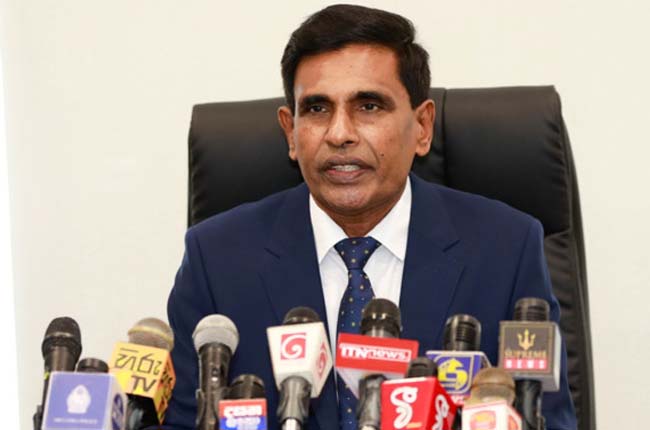 முன்னாள் அமைச்சர்களின் இல்லங்கள் அரசு பயன்பாட்டுக்கு.