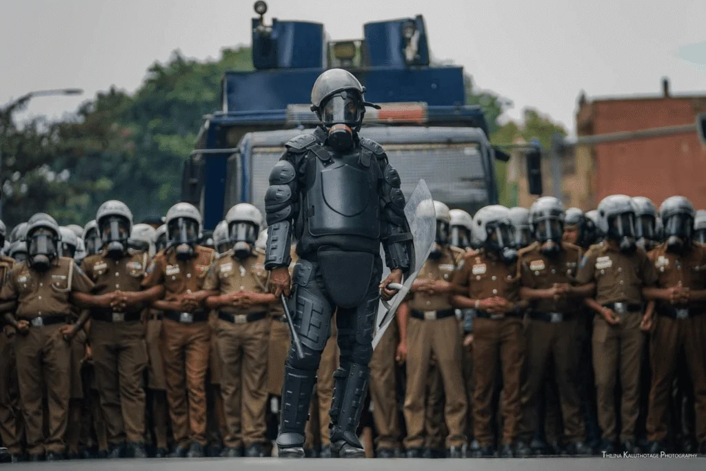 பொலிஸார் விசேட சுற்றிவளைப்பு – 1,006 பேர் கைது !