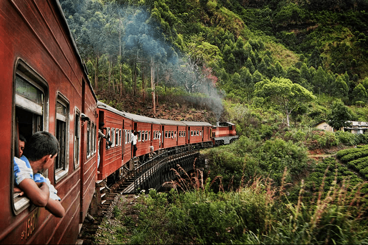 மலையக ரயில் சேவைகள் பாதிப்பு.