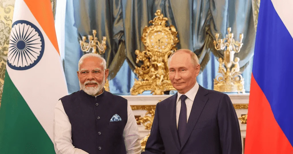 இந்தியா – ரஷ்யா உறவு உறுதியானது.