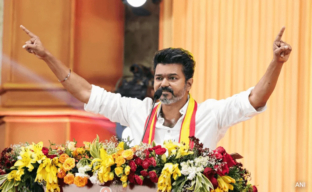 “வாகை சூடும் வரலாறு திரும்புகிறது” – விஜயின் மக்கள் சந்திப்பு பயணம் இன்று தொடக்கம்.