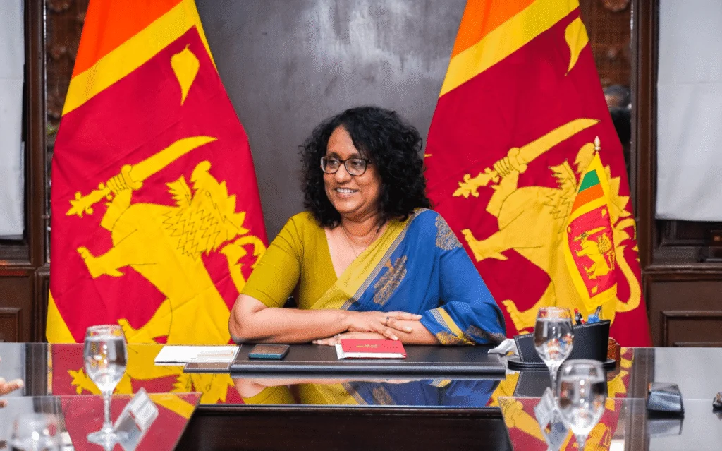 பிரதமர் ஹரிணி சீனா விஜயம்.