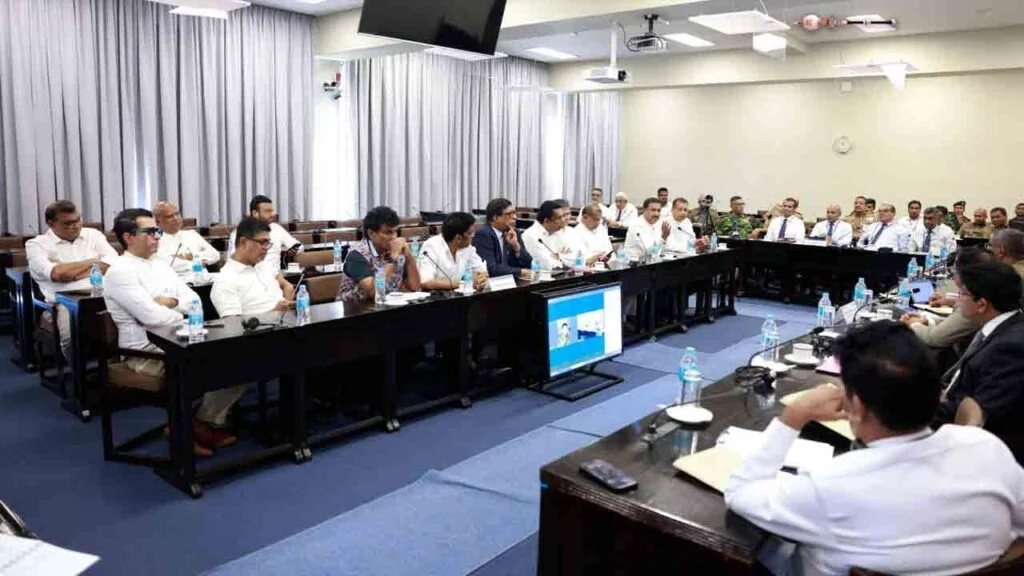 எதிரணியினர் பொலிஸ் மா அதிபரிடம் கோரிக்கை