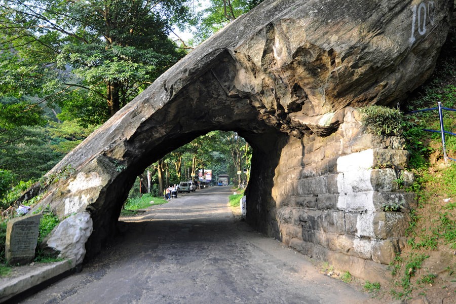பஹல கடுகன்னாவ பகுதி ஒருவழிப் போக்குவரத்திற்காக திறப்பு