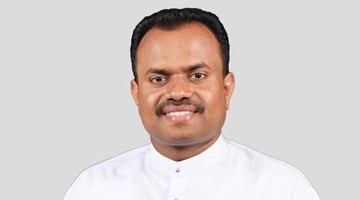 அஜித் ராஜபக்ஷ இலஞ்சம் ஒழிப்பு ஆணைக்குழுவில் ஆஜர்!