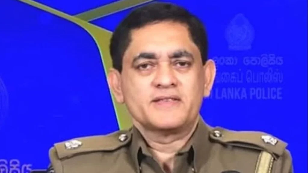 சுற்றுலா செல்பி குறித்து பொலிஸார் எச்சரிக்கை
