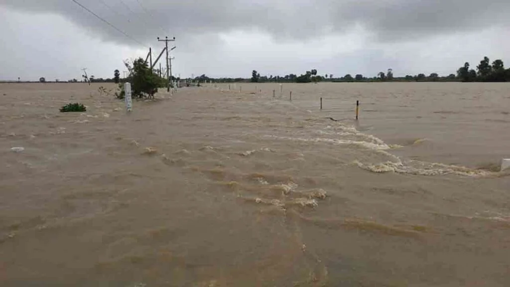 மகாவலி கங்கையை அண்மித்த பகுதிகளில் வெள்ளம்!