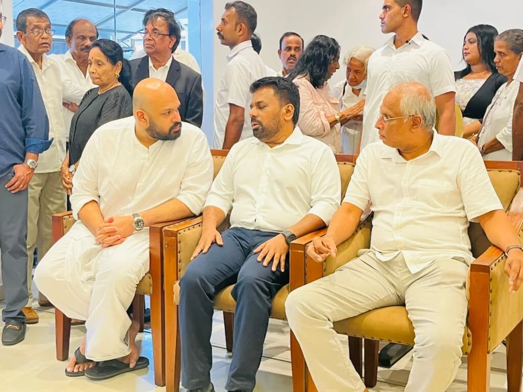 பாராளுமன்ற உறுப்பினர் இரா.சாணக்கியனின் தந்தை உடலுக்கு ஜனாதிபதி அஞ்சலி