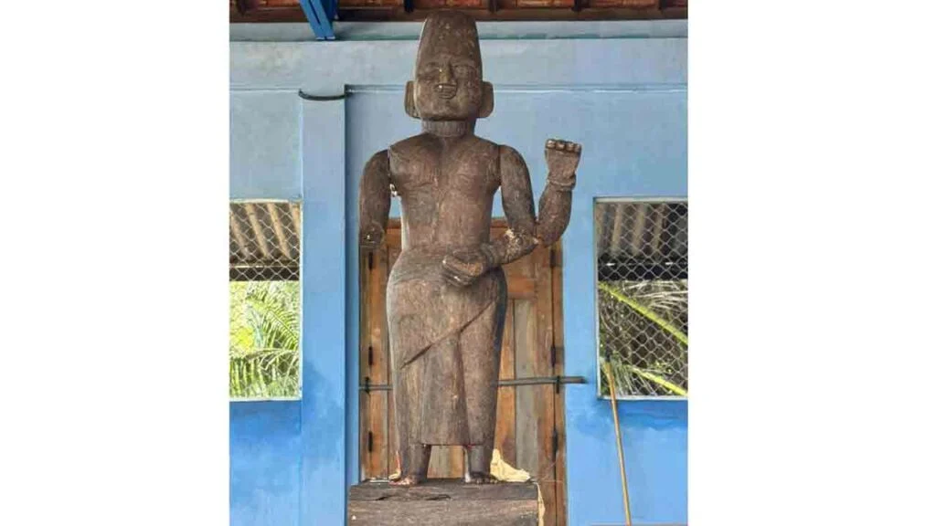 யாழ் கடற்கரைக்கு அருகே சிலை கரையொதுங்கியதாக தகவல்