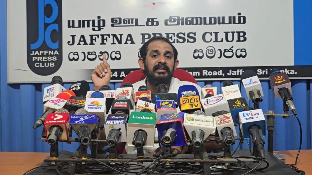 டக்ளஸின் கைது ஆயுதங்கள் வழங்கியது உண்மை என்பதை உறுதிப்படுத்தியுள்ளது!