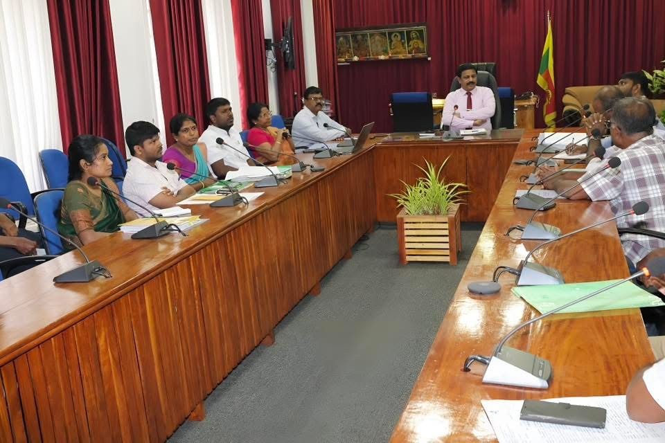 திஸ்ஸ விகாரை காணி உரிமையாளர்களுடன் கலந்துரையாடல்