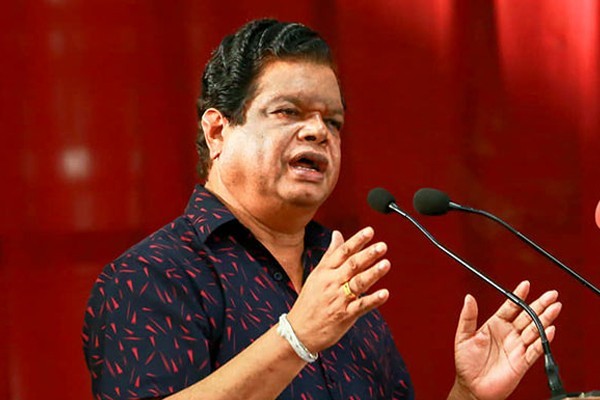 நாடு எதிர்கொள்ளும் பொருளாதார நெருக்கடி குறித்து பந்துல கருத்து
