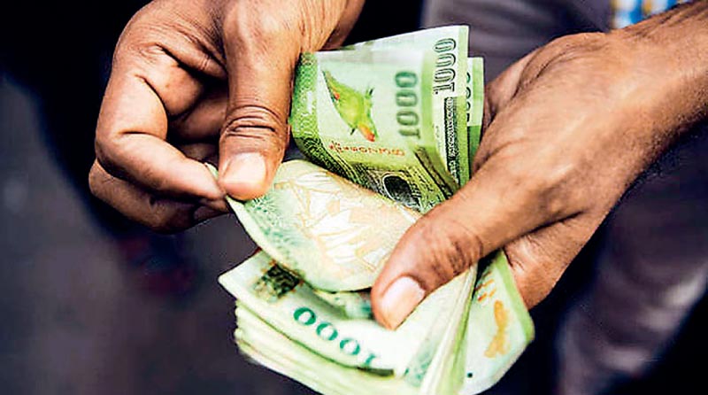 தனியார் பிரிவின் ஊதியம் அதிகரிப்பு