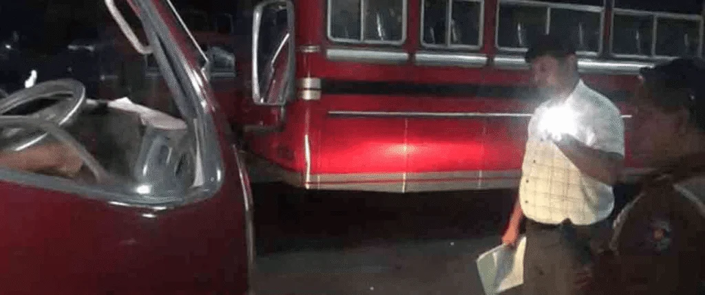 திடீர் வாகன சோதனை: 12 வாகனங்கள் இடைநிறுத்தம்