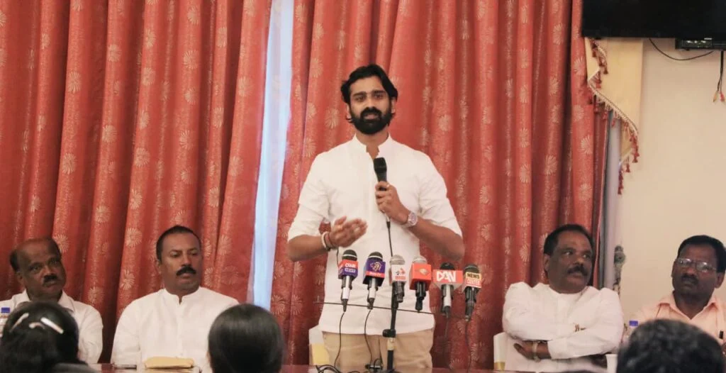 நுவரெலியா, கொட்டகலையில் இ.தொ.கா தோட்டக்கமிட்டி தலைவர்களுடன் ஜீவன் தொண்டமான் கலந்துரையாடல்