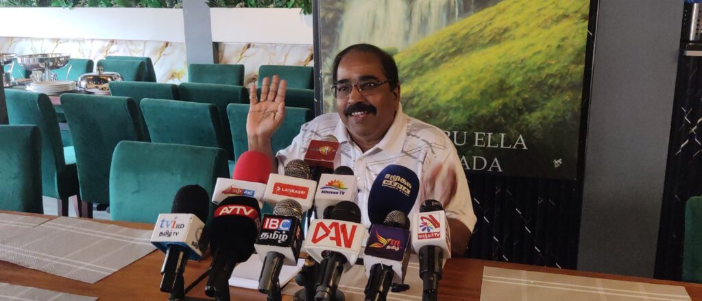 சிறிதரன் தவறான நடவடிக்கைகளில் ஈடுபடுகின்றார்! முன்னாள் பாரளுமன்ற உறுப்பினர் சுரேஷ் குற்றச்சாட்டு 