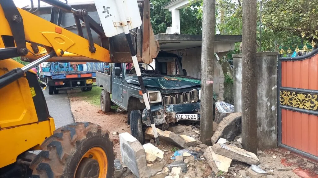 யாழில். வாகன விபத்து