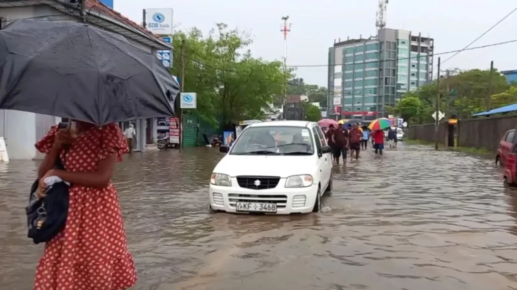 காலியில் கடும் மழை!