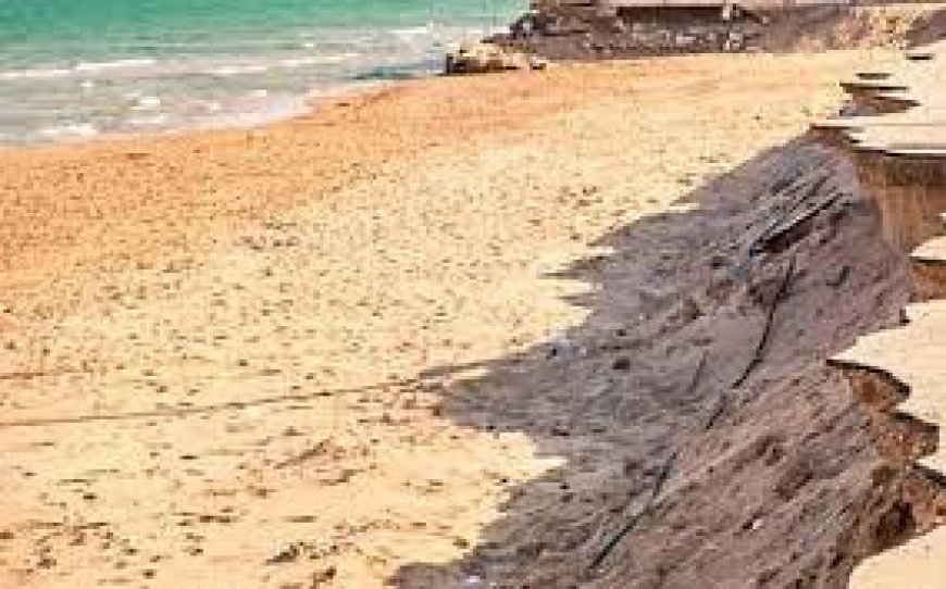 திருகோணமலையில் தீவிரமடையும் கடலரிப்பு