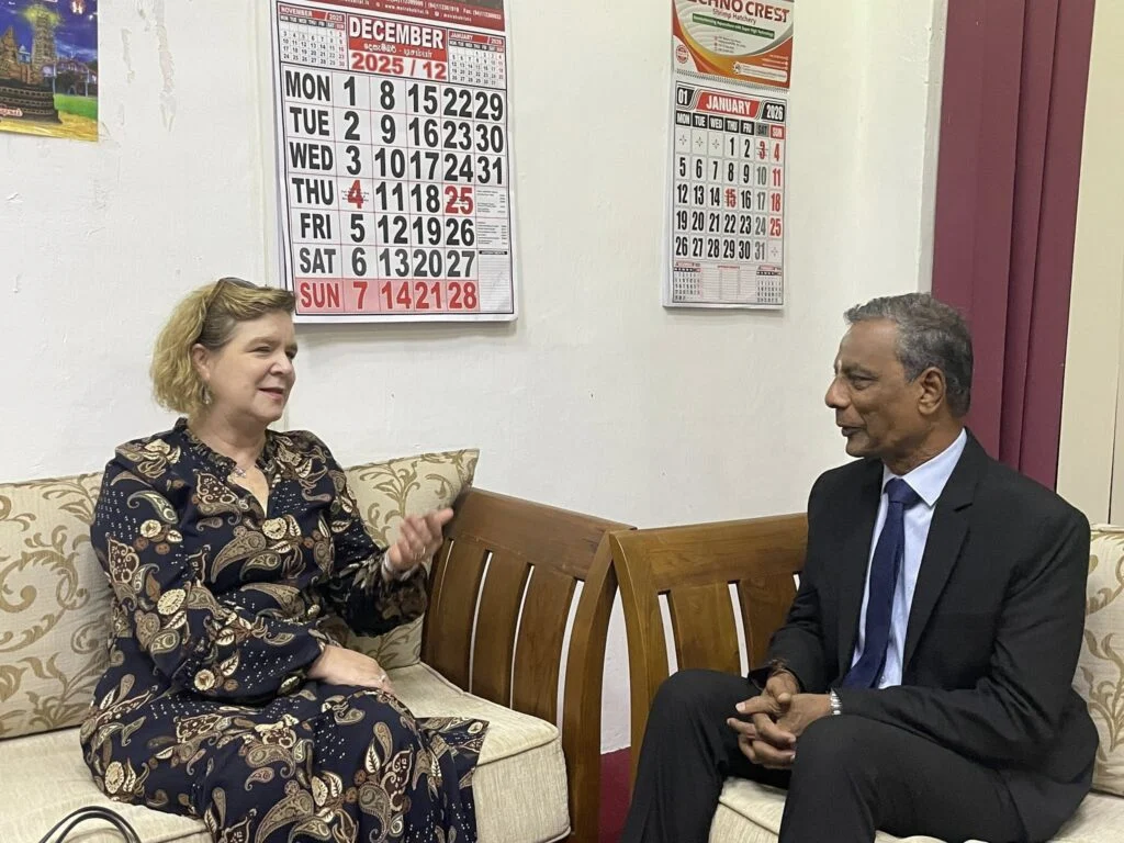 இலங்கை மற்றும் மாலைதீவுகளுக்கான கனேடிய உயர்ஸ்தானிகர் யாழ்.பல்கலைக்கு விஜயம்