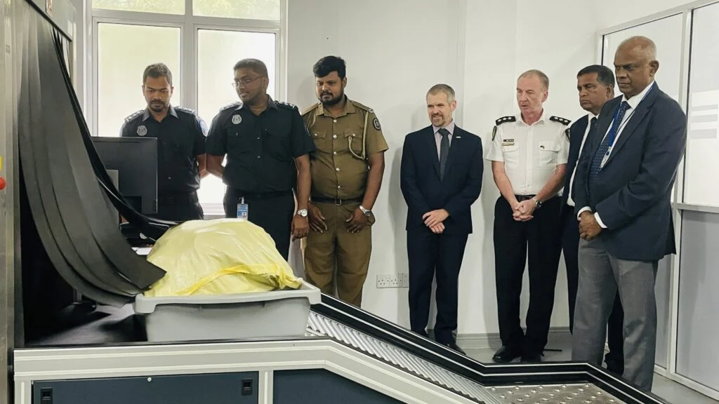 இலங்கை சுங்க திணைக்களத்திற்கு உயர் தொழில்நுட்ப ஸ்கேனர்கள்