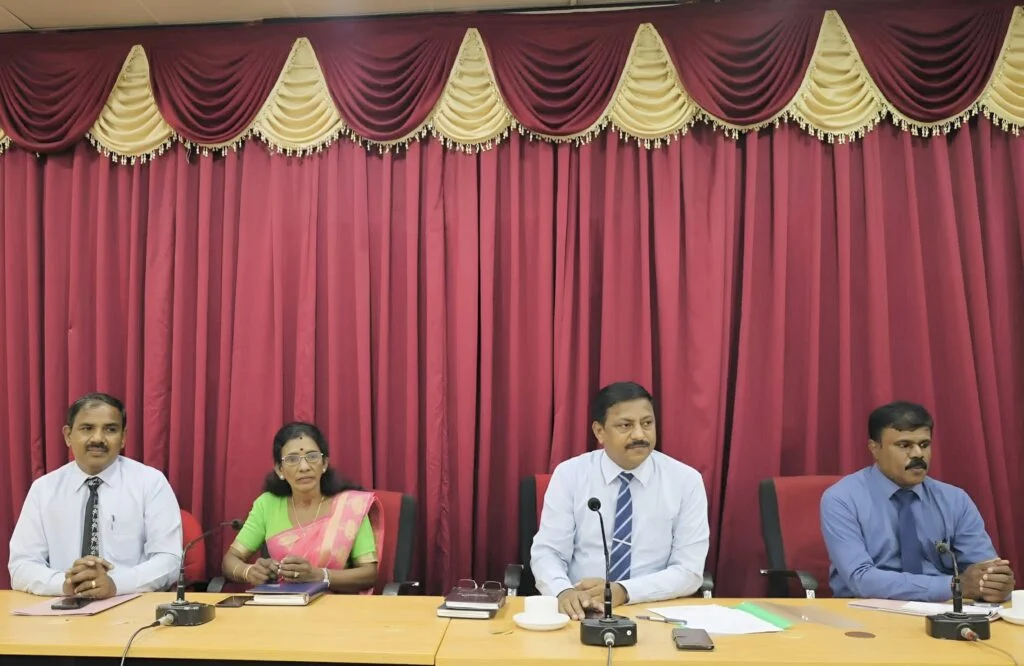யாழில்.பொது இடங்களில் எரியூட்டல் இடம்பெற்றால் நடவடிக்கை