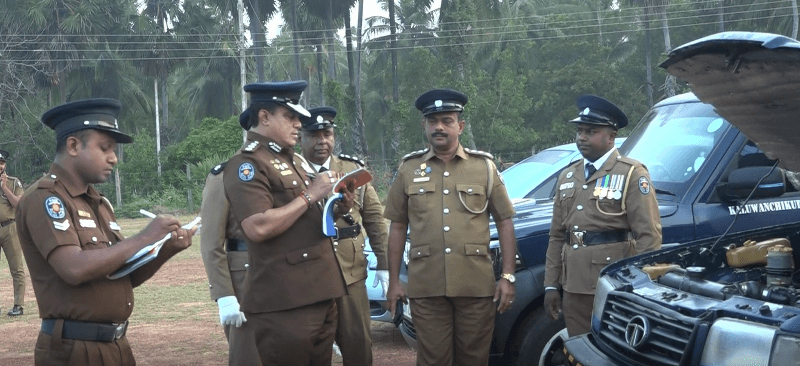களுவாஞ்சிகுடி பொலிஸ் பரிசோதனை நிகழ்வு.