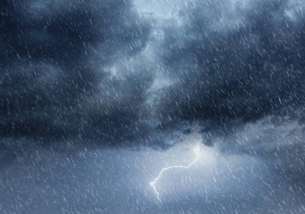 இன்று பலத்த மழைக்கு வாய்ப்பு