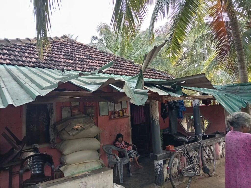 மட்டு.முனைக்காடு கிராமத்திற்குள் யானையின் தாக்குதலுக்கு இலக்காகி பெண் ஒருவர் பலி