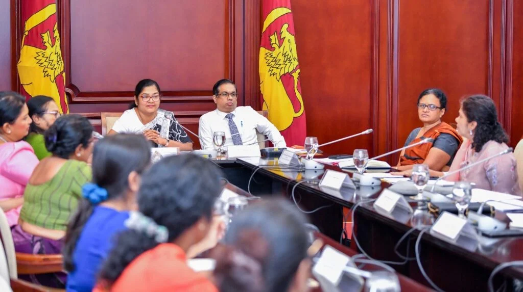 பெண்கள் பற்றிய தேசிய ஆணைக்குழுவின் கலந்துரையாடல்