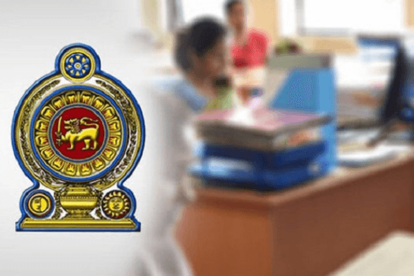 அரசு ஊழியர்கள் வீட்டிலிருந்து வேலை : இன்று இறுதி முடிவு