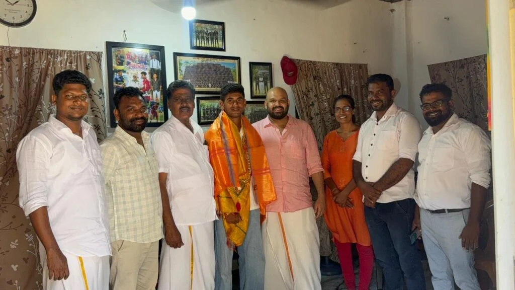வேகப்பந்து வீச்சாளர் லதுர்சனை நேரில் சந்தித்து சாணக்கியன் வாழ்த்து