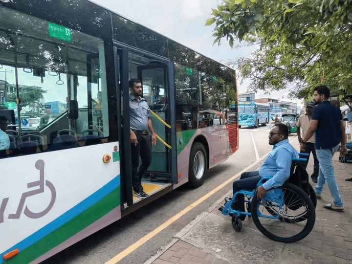 மாற்றுத்திறனாளிகளுக்காக விசேட பேருந்து சேவை இன்று முதல் ஆரம்பம்