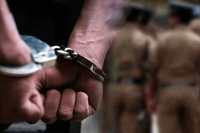 குற்றச் செயல்களுடன் நேரடியாக தொடர்புடைய 25 பேர் கைது