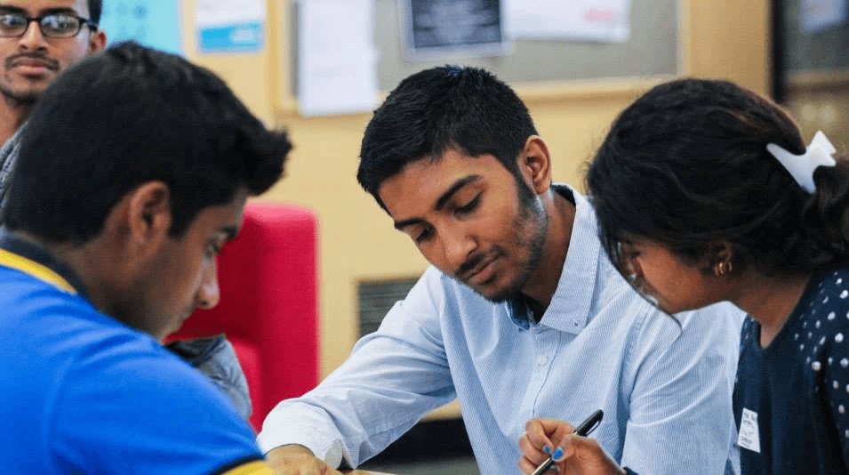 சிங்களம்–தமிழ் இருமொழி அறிவு அதிகரிப்பு: புதிய கணக்கெடுப்பு தகவல்!