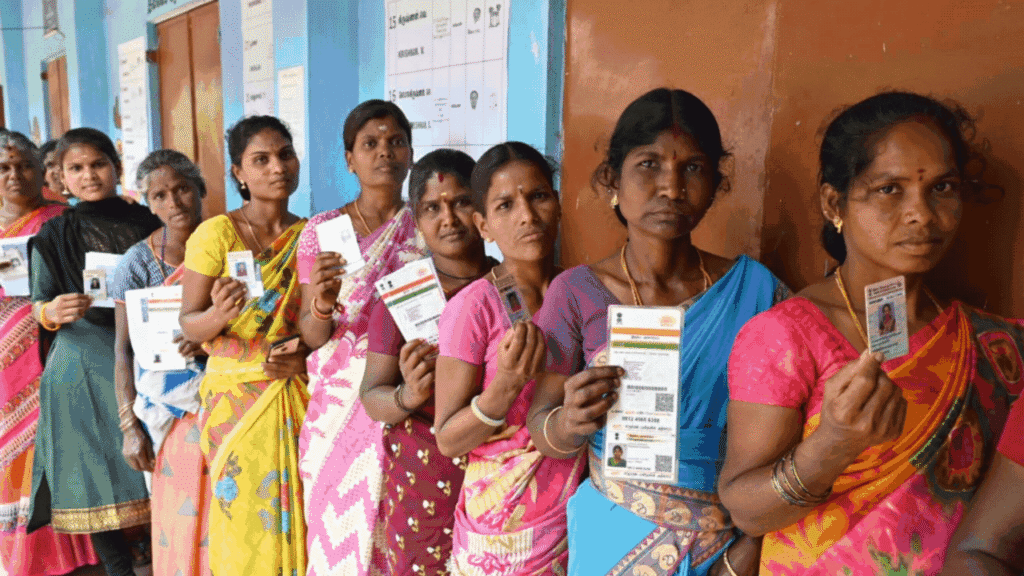 தமிழக சட்டமன்ற தேர்தல் வாக்குப்பதிவு – பிற்பகல் 1 மணி நிலவரம்!