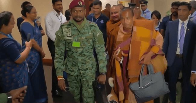 அமைதிக்கான நடைபயணம் நிறைவு : ‘ஏஹிபஸ்ஸிகோ’ குழு வெளிநாடு நோக்கி!