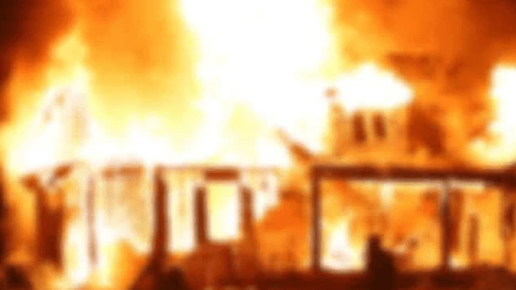 மஹரகமையில் வீடொன்றிற்குத் தீ வைப்பு