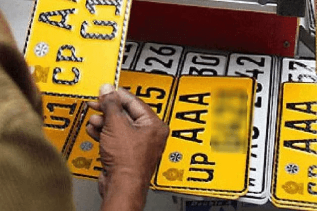 தரமற்ற இலக்கத் தகடுகள் பயன்படுத்தினால் அபராதம்!