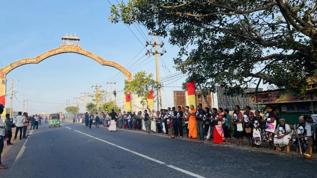 செம்மணி நினைவேந்தல் நிகழ்வில் திரண்ட பொதுமக்கள்!