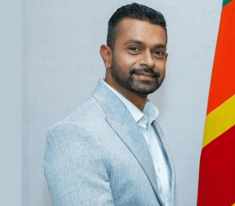 சரித் அபேசிங்கவின் கட்சி உறுப்பினர் பதவி இடைநிறுத்தம்!