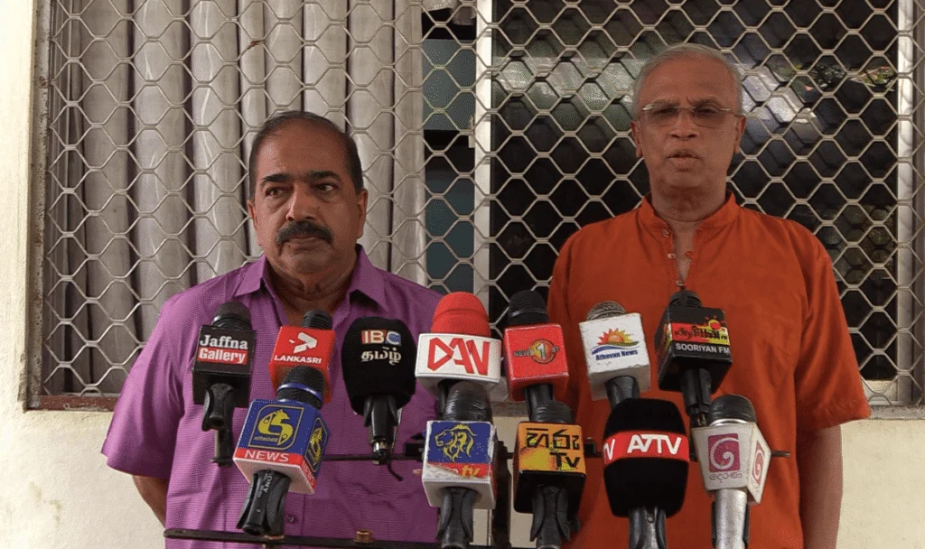இலங்கை தமிழ் அரசுக் கட்சி மற்றும் ஜனநாயக தமிழ் தேசிய கூட்டணியின் தலைவர்கள் யாழ்ப்பாணத்தில் இன்று சந்தித்து கலந்துரையாடினர்.