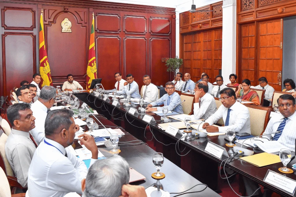 டிஜிட்டல் சுகாதாரம், புதிய தொழில்நுட்பம், தரமான அம்புலன்ஸ்கள் குறித்து கவனம்.